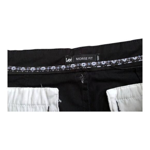 LEE Womens Size 14 M Black Mid Rise Fit Cropped Cotton Blend Pants 25" Inseam - Picture 5 of 6